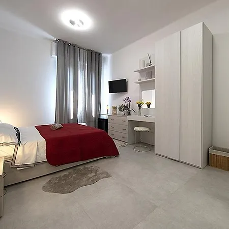 Bed and Breakfast Triumvirato Μπολόνια
